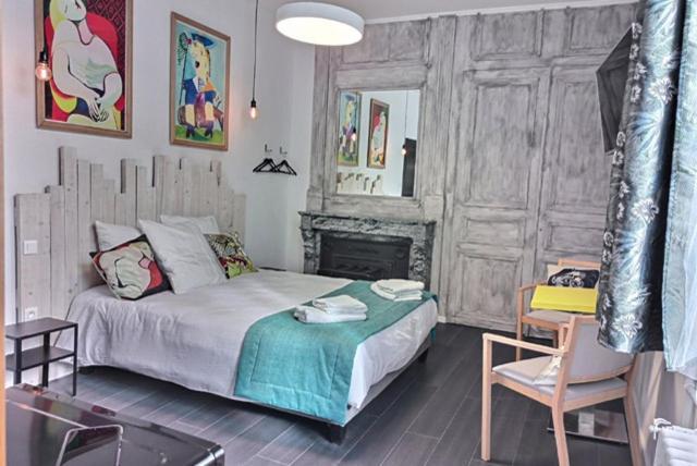 Les Appartements Fenelon Le Cateau-Cambresis Екстериор снимка
