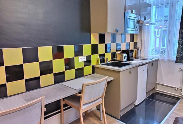 Les Appartements Fenelon Le Cateau-Cambresis Екстериор снимка