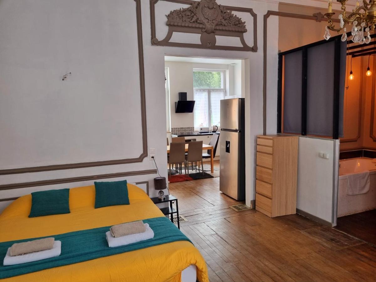 Les Appartements Fenelon Le Cateau-Cambresis Екстериор снимка