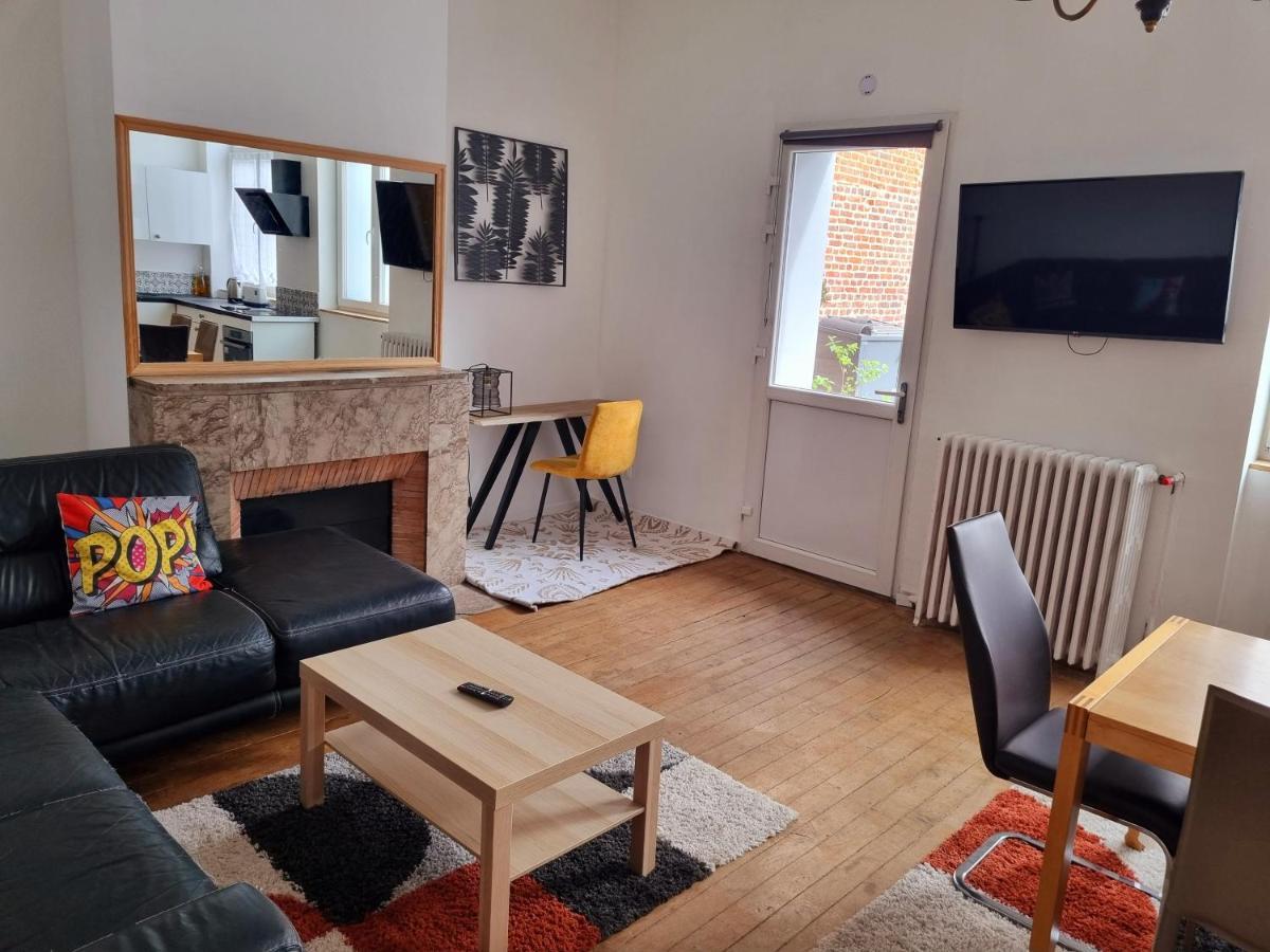 Les Appartements Fenelon Le Cateau-Cambresis Екстериор снимка